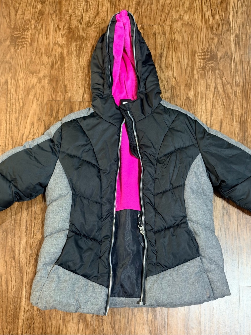 ZeroXposur Girls 7/8 Black Gray & Pink Puffer Jacket – Hooded
